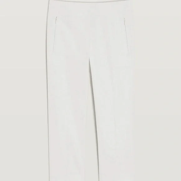 Cigarette Crop - New With Tags - NEVER WORN - White